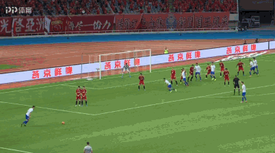 足协杯-费莱尼张弛破门 10人鲁能2-0上港进决赛