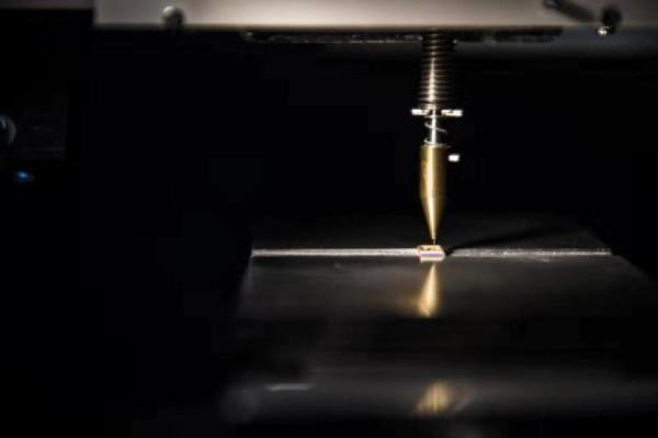 嫦娥四号奔月:近百只自主可控晶体元器件保证精准