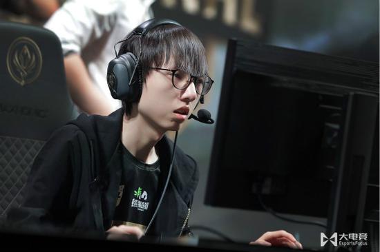 人物·Mlxg：破釜沉舟英雄汉 奈何命运不留情