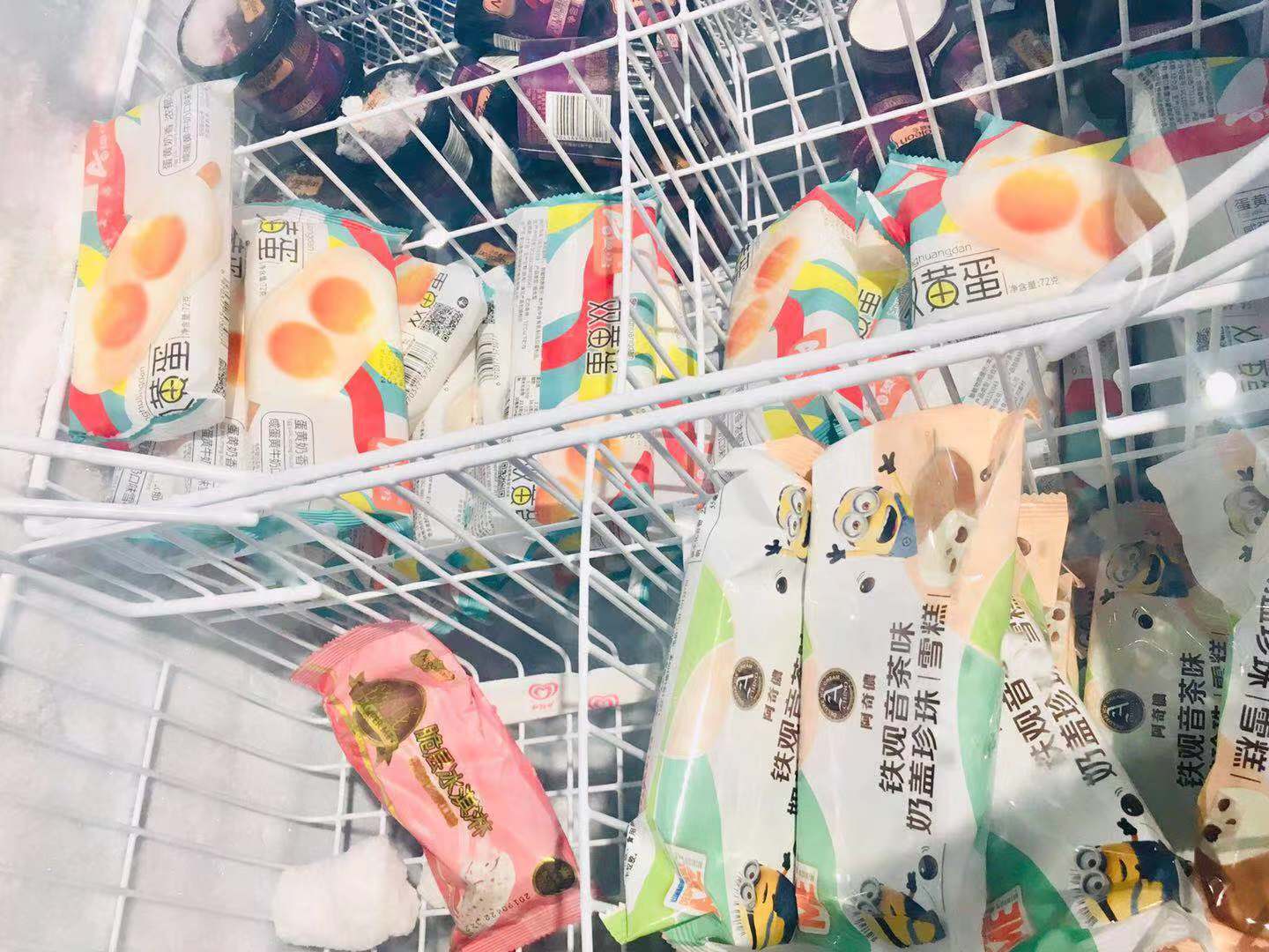 “网红雪糕”、“怀旧雪糕”？哪款更...