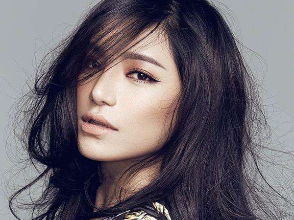 江映蓉拍MV险出事 自认为水性不错在水里完全使不上劲