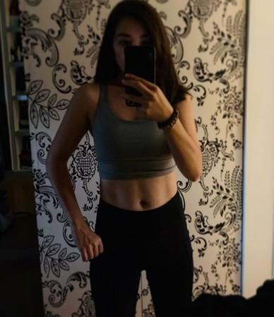 梁静茹练出结实腹肌 网友看了惊叹不已