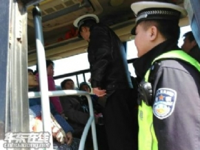 �촨������������ �鴦Υ������